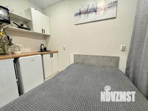 Студия квартира, посуточно, 11м2, 1/10 этаж