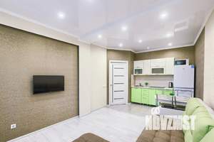 2-к квартира, посуточно, 52м2, 3/20 этаж