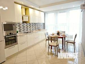 2-к квартира, посуточно, 70м2, 20/24 этаж