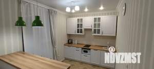 Студия квартира, посуточно, 35м2, 10/19 этаж