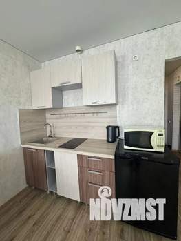 Студия квартира, посуточно, 27м2, 4/8 этаж