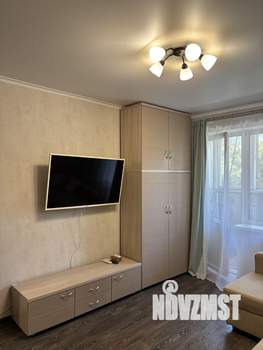 1-к квартира, посуточно, 38м2, 3/16 этаж