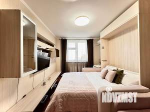 1-к квартира, посуточно, 43м2, 6/18 этаж