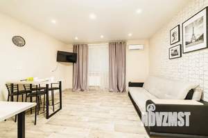 Студия квартира, посуточно, 32м2, 10/20 этаж