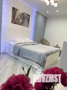 1-к квартира, посуточно, 40м2, 16/20 этаж