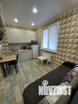 Студия квартира, посуточно, 20м2, 1/12 этаж
