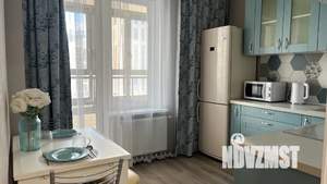 1-к квартира, посуточно, 34м2, 6/25 этаж