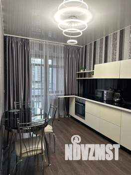 1-к квартира, посуточно, 55м2, 9/18 этаж
