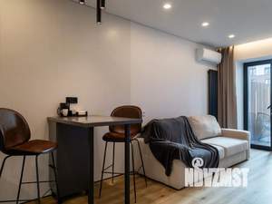 1-к квартира, посуточно, 40м2, 2/10 этаж