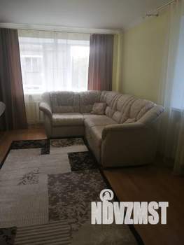 Студия квартира, посуточно, 33м2, 1/5 этаж