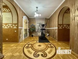 3-к квартира, на длительный срок, 130м2, 6/6 этаж