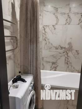 1-к квартира, посуточно, 40м2, 12/18 этаж