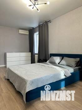 2-к квартира, посуточно, 45м2, 5/5 этаж