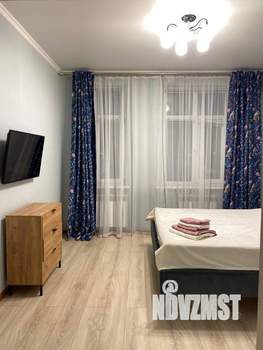 1-к квартира, посуточно, 42м2, 2/7 этаж