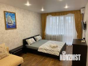 1-к квартира, посуточно, 33м2, 10/10 этаж
