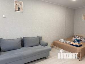 Студия квартира, посуточно, 32м2, 11/25 этаж