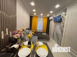 Студия квартира, посуточно, 24м2, 3/10 этаж