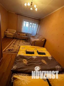 1-к квартира, посуточно, 42м2, 3/10 этаж