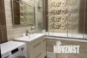 1-к квартира, посуточно, 54м2, 6/10 этаж