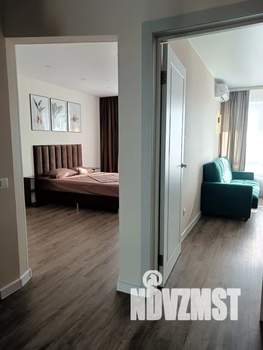 1-к квартира, посуточно, 48м2, 7/10 этаж