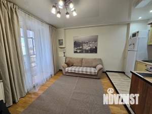 1-к квартира, посуточно, 42м2, 6/10 этаж