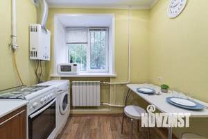 1-к квартира, посуточно, 32м2, 1/3 этаж