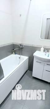 Студия квартира, посуточно, 30м2, 13/25 этаж