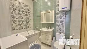 Студия квартира, посуточно, 42м2, 2/5 этаж