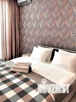 1-к квартира, посуточно, 90м2, 1/1 этаж
