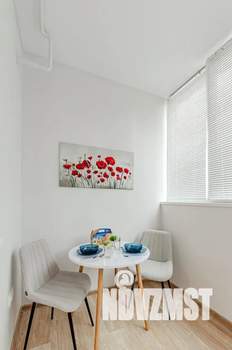 Студия квартира, посуточно, 30м2, 1/10 этаж