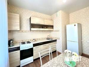 2-к квартира, посуточно, 60м2, 1/1 этаж