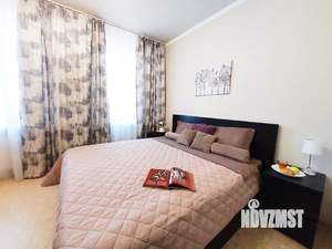 2-к квартира, посуточно, 73м2, 3/17 этаж