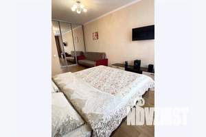 1-к квартира, посуточно, 52м2, 12/18 этаж