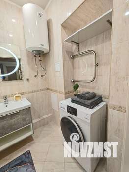 1-к квартира, посуточно, 42м2, 2/23 этаж