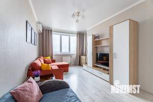 2-к квартира, посуточно, 61м2, 15/18 этаж