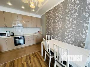 3-к квартира, посуточно, 100м2, 1/1 этаж