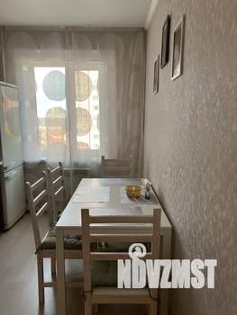 1-к квартира, посуточно, 34м2, 9/16 этаж