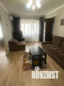 2-к квартира, посуточно, 44м2, 5/5 этаж