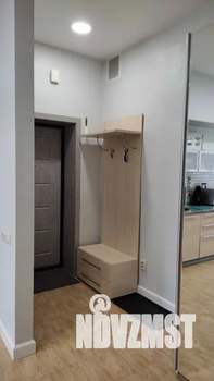 Студия квартира, посуточно, 42м2, 2/6 этаж