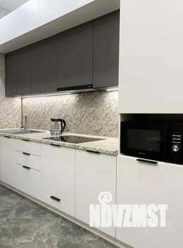 1-к квартира, посуточно, 52м2, 8/21 этаж