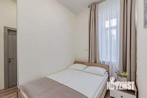 1-к квартира, посуточно, 12м2, 1/1 этаж
