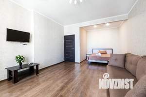 1-к квартира, посуточно, 52м2, 17/23 этаж