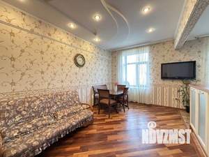 1-к квартира, посуточно, 80м2, 1/1 этаж