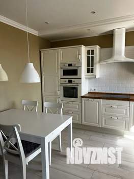 Студия квартира, посуточно, 52м2, 10/16 этаж