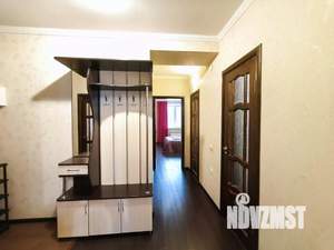 2-к квартира, посуточно, 56м2, 1/1 этаж