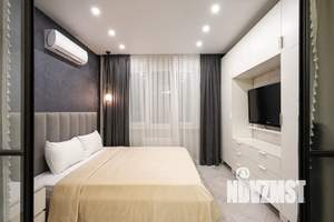 1-к квартира, посуточно, 42м2, 10/18 этаж