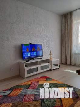 1-к квартира, посуточно, 40м2, 13/16 этаж