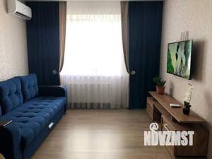 1-к квартира, посуточно, 38м2, 10/10 этаж