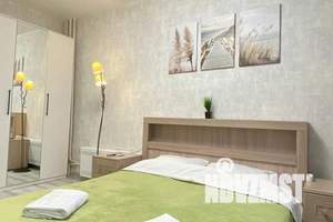 1-к квартира, посуточно, 40м2, 7/16 этаж