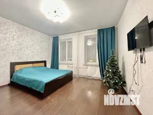 1-к квартира, посуточно, 40м2, 2/12 этаж